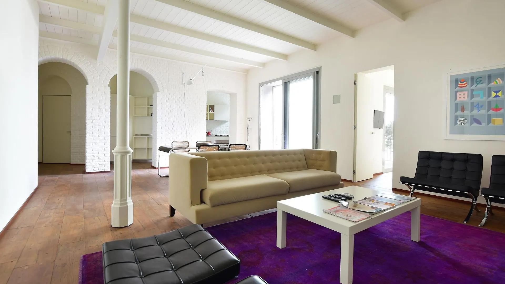 Milan Design Suites 0*,  Olaszország
