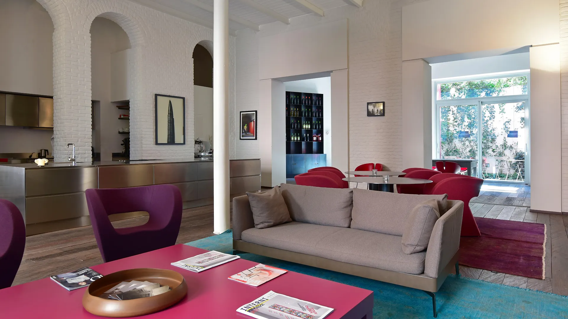 Milan Design Suites 0*,  Olaszország